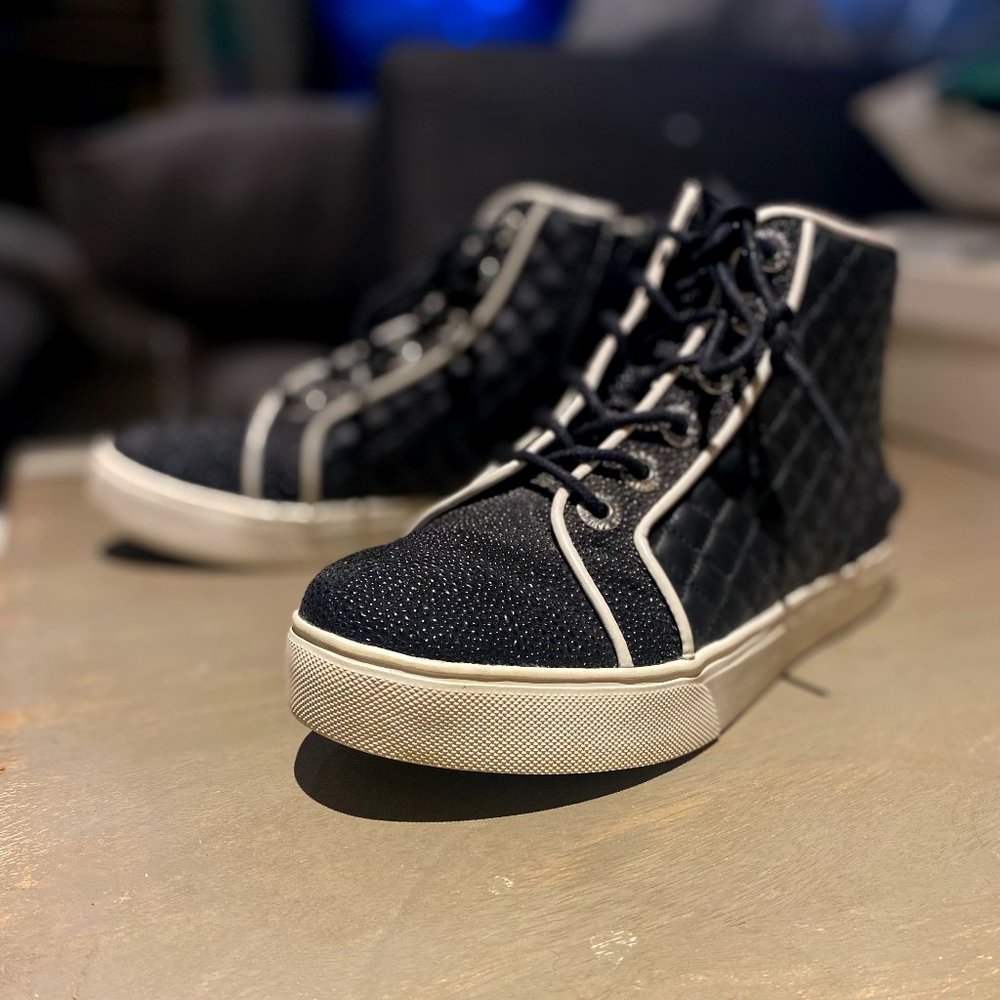 B & W Michael Kors fashion sneakers - Size 6.5-7